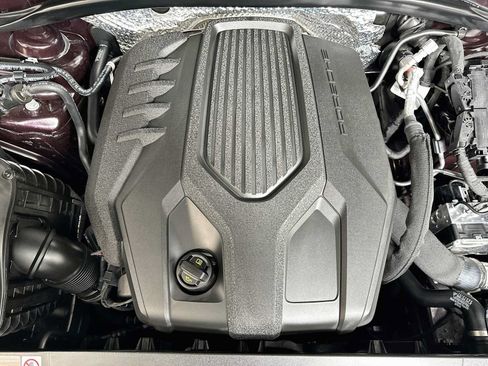Certified 2026 Porsche Macan AWD/4WD image 31