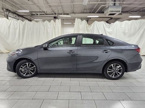 Used 2024 Kia Forte LXS image 12