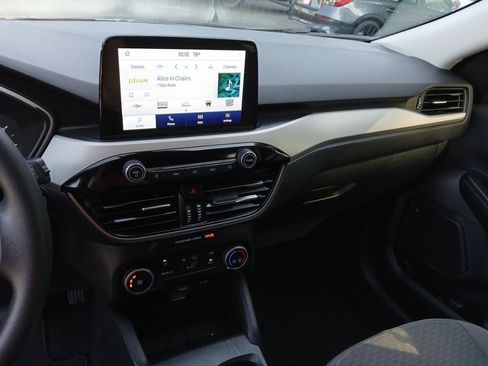 Used 2022 Ford Escape SE FWD image 20