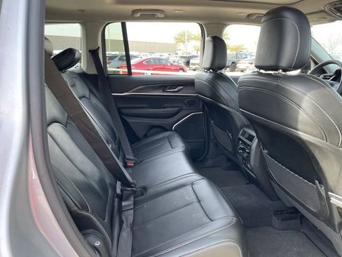 Used 2022 Jeep Grand Cherokee Limited 4xe image 29