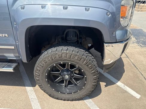 Used 2015 GMC Sierra 1500 SLT w/ SLT Crew Cab Value Package AWD/4WD image 4