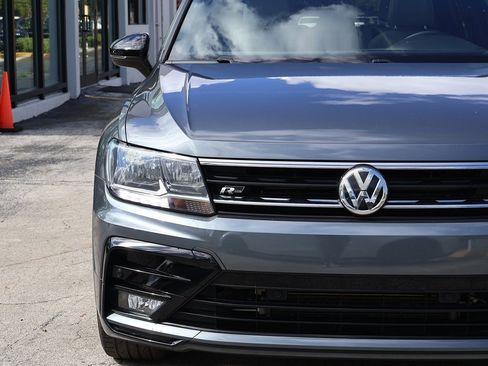 Used 2019 Volkswagen Tiguan SEL Premium R-Line image 15