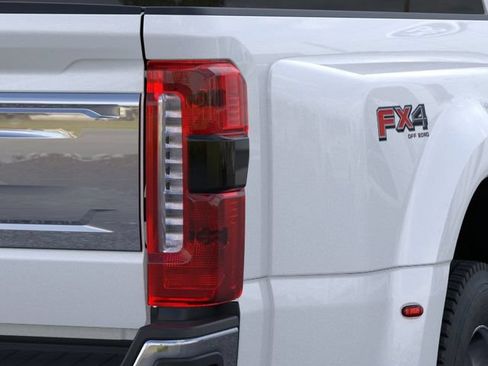 New 2026 Ford F450 King Ranch w/ Chrome Package AWD/4WD image 21