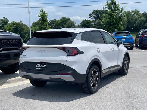 New 2026 Kia Sportage LX FWD image 7