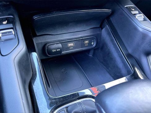 Used 2023 Kia Telluride S image 33