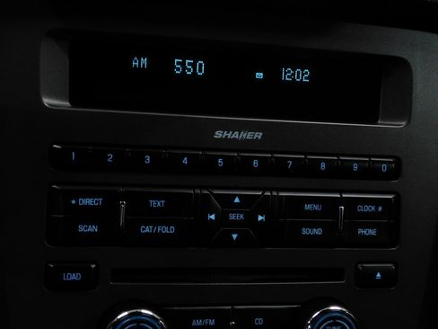 Used 2013 Ford Mustang GT Premium image 76