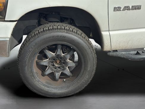 Used 2008 Dodge Ram 1500 Truck SLT AWD/4WD image 16
