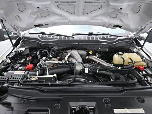 Used 2021 Ford F250 Lariat w/ Lariat Value Package image 38