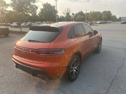 Used 2023 Porsche Macan AWD/4WD image 5