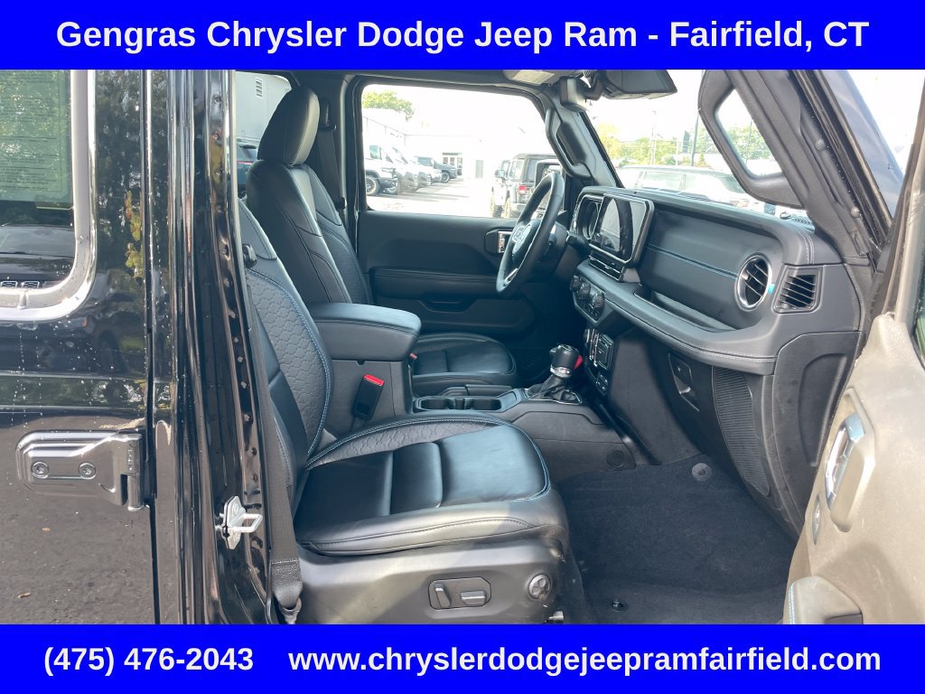Used 2024 Jeep Wrangler High Altitude AWD/4WD image 21