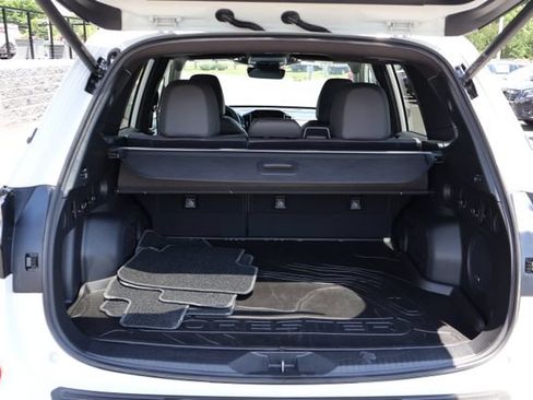 Certified 2025 Subaru Forester Limited w/ Protection Package AWD/4WD image 23