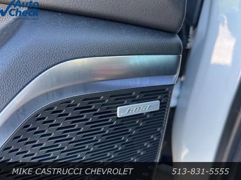 Used 2025 Buick Enclave Preferred AWD/4WD image 9
