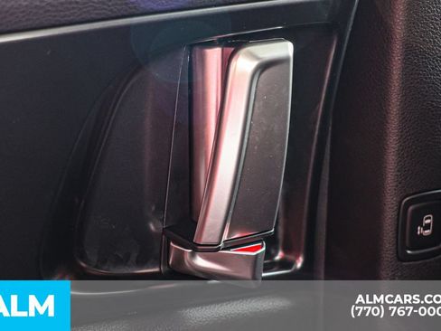 Used 2025 Kia Carnival SX w/ SX Dark Edition Package FWD image 55
