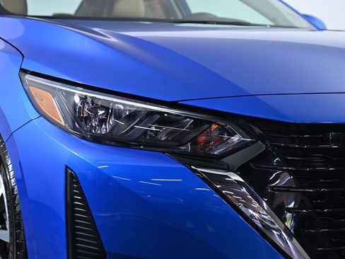 Certified 2025 Nissan Sentra SV w/ SV Premium Package FWD image 12