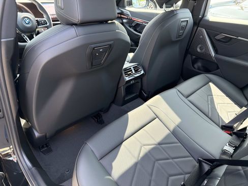 New 2026 BMW i5 eDrive40 w/ M Sport Package image 11