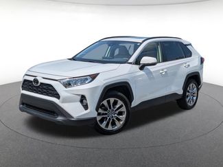 Used 2019 Toyota RAV4 XLE Premium w/ Advanced Technology Package FWD video 1