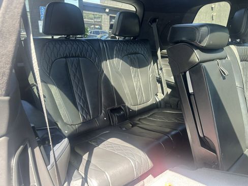 Used 2023 BMW X7 M60i w/ M Sport Professional Package image 24