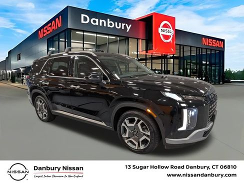 Used 2024 Hyundai Palisade Limited AWD/4WD image 1