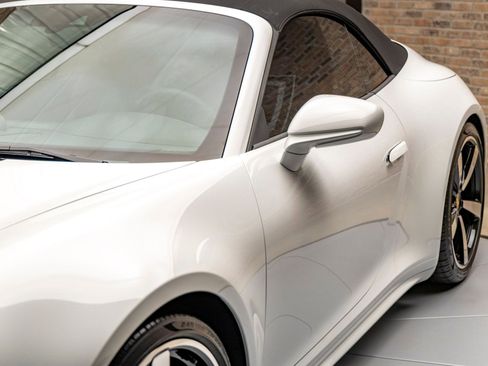 Used 2024 Porsche 911 Cabriolet image 14