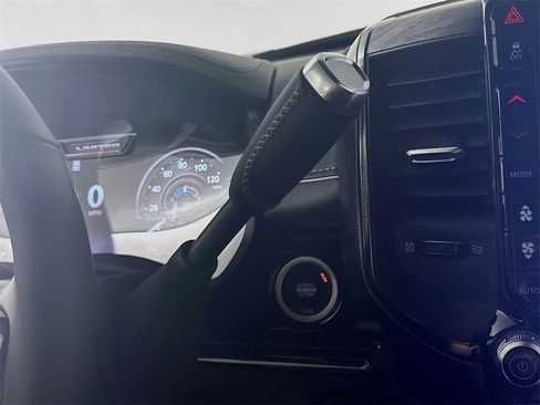 New 2025 RAM 3500 Limited image 12