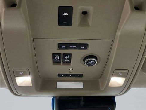 Used 2019 GMC Yukon Denali w/ Denali Ultimate Package AWD/4WD image 60