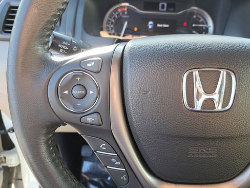 Used 2018 Honda Ridgeline RTL-T image 18
