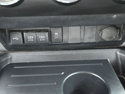 Used 2020 Toyota Tundra SR5 image 23