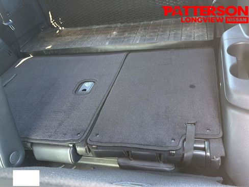 Used 2023 Toyota Highlander XLE FWD image 19