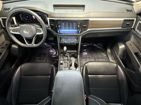 Used 2022 Volkswagen Atlas SE FWD image 23