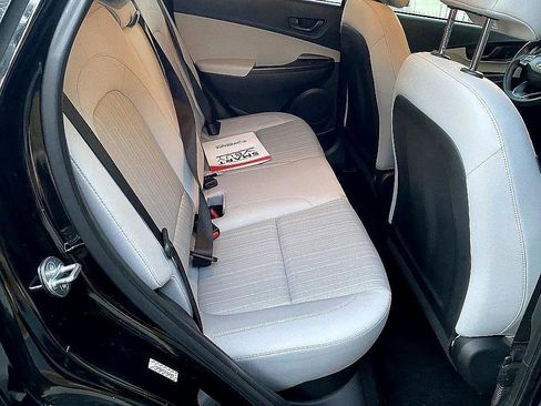 Used 2023 Hyundai Kona SEL image 14