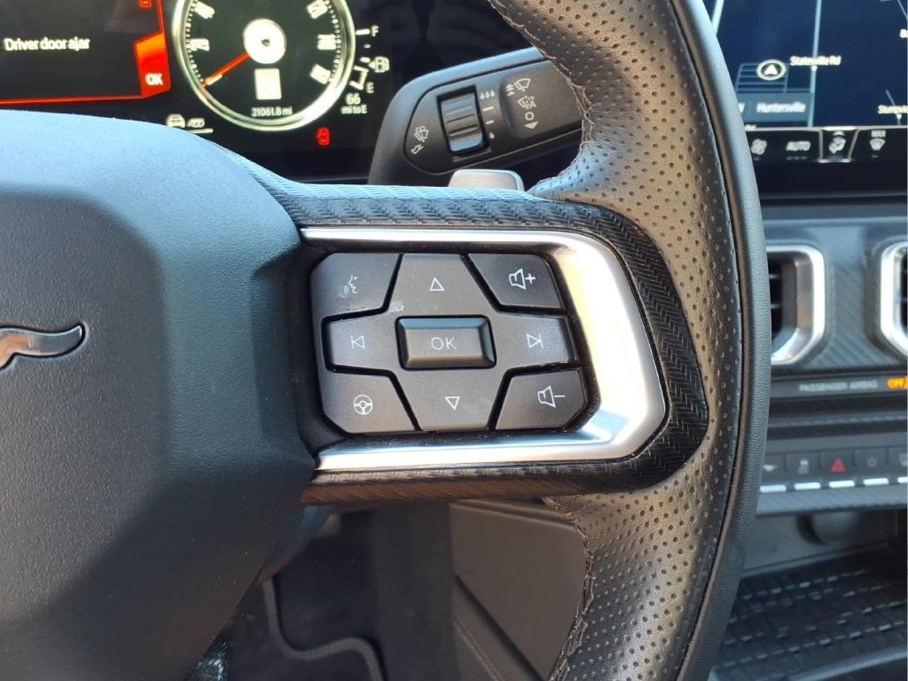 Used 2024 Ford Mustang GT Premium RWD image 13