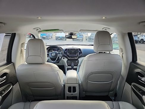 Used 2019 Jeep Cherokee Limited w/ Technology Group image 13