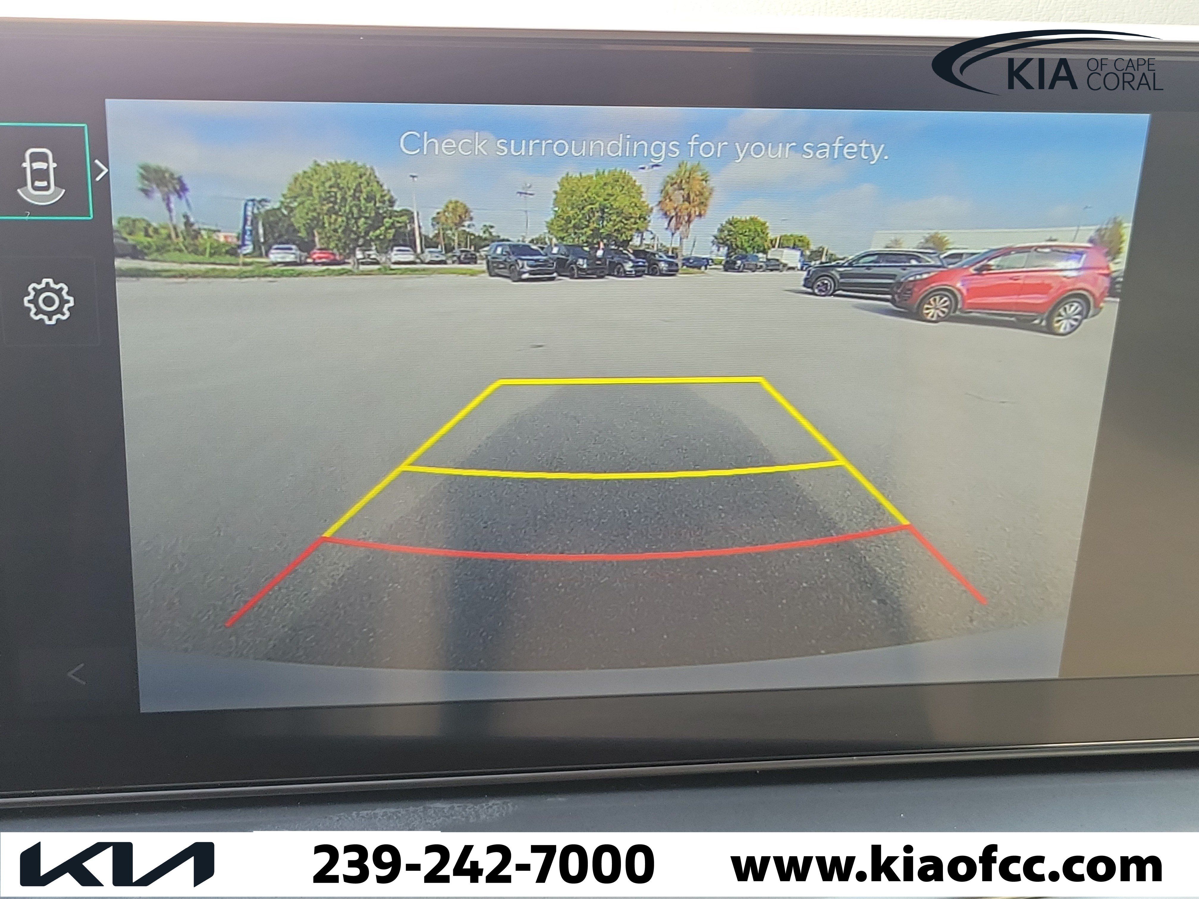 Certified 2025 Kia Sorento S w/ Panoramic Sunroof Package FWD image 28