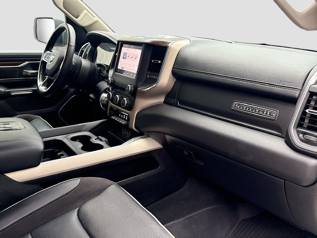 Used 2022 RAM 1500 Laramie AWD/4WD image 28