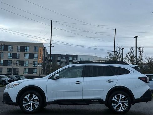 Used 2022 Subaru Outback Limited XT w/ Popular Package #2 image 2