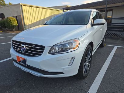 Used 2017 Volvo XC60 T6 Inscription w/ Climate Package