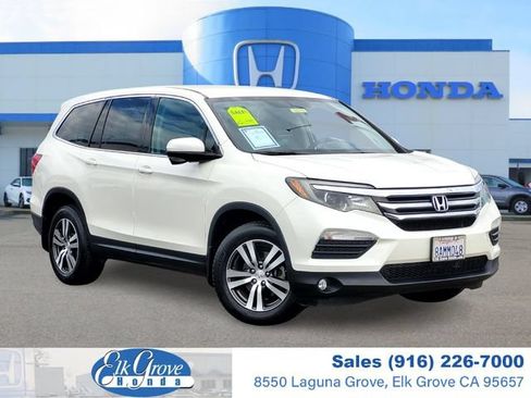 Used 2017 Honda Pilot EX image 1