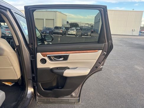 Used 2021 Honda CR-V Touring image 27