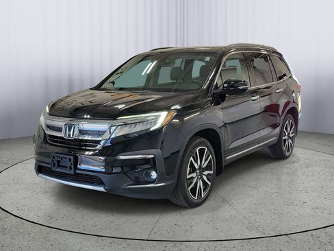 Used 2020 Honda Pilot Elite image 2