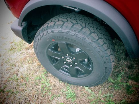 New 2025 Ford Bronco Big Bend AWD/4WD image 24