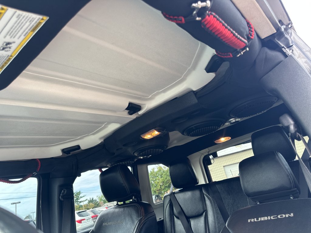 Used 2016 Jeep Wrangler Unlimited Rubicon AWD/4WD image 37