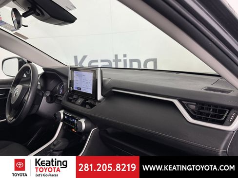 Certified 2024 Toyota RAV4 XLE image 22
