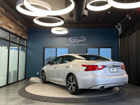 Used 2018 Nissan Maxima 3.5 S FWD image 5