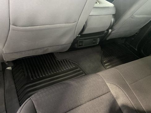Certified 2023 Chevrolet Silverado 1500 Custom AWD/4WD image 21