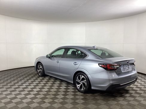 Used 2022 Subaru Legacy Premium image 4