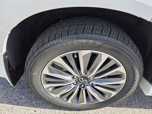 New 2026 INFINITI QX80 Luxe w/ Cargo Package image 19