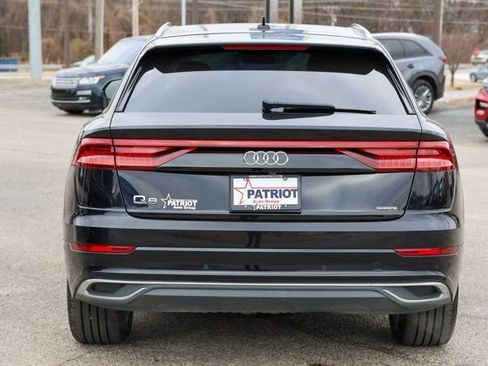 Used 2021 Audi Q8 Premium w/ Convenience Package AWD/4WD image 4