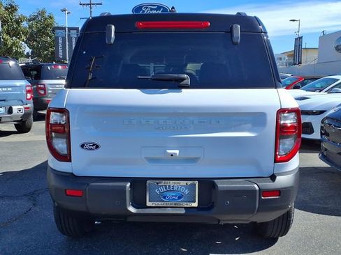 New 2026 Ford Bronco Sport Outer Banks w/ Outer Banks Tech Package+ AWD/4WD image 3