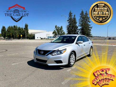 Used 2016 Nissan Altima 2.5 S w/ Power Driver Seat Package FWD image 1