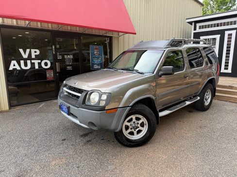 Used 2004 Nissan Xterra XE AWD/4WD image 1